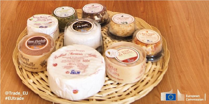 France - Canadians catch a whiff of French cheese 